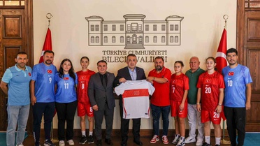 İşitme Engelliler Futsal Takımı Bilecik'te Kamp Yapıyor