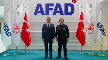 Derya Bulut Ankara'da Ziyaretlerde Bulundu