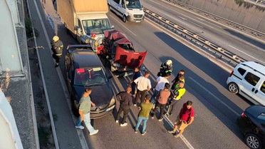 Körfez'de Zincirleme Kaza: Yaralı Yok