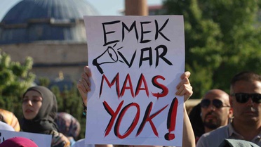 Sivas'ta Eğitimde Kriz: Veliler ve Öğretmenler Meydana Çıktı