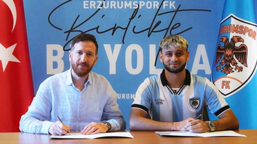 Erzurumspor, Nariman Akhundzada'yı Transfer Etti
