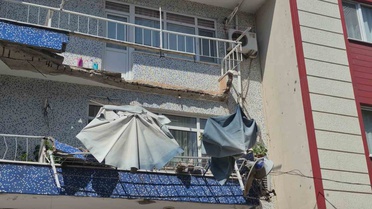Ümraniye'de Balkon Çöktü