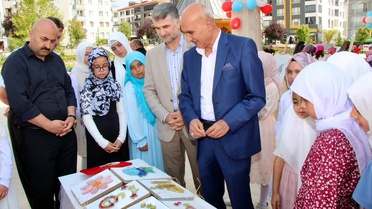 Ekrandan Uzaklaş, Camiye Yakınlaş Projesi