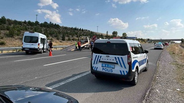 Ankara'da Servis Aracı Kaza Yaptı