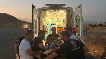 Bingöl'de Kaza: 2 Yaralı