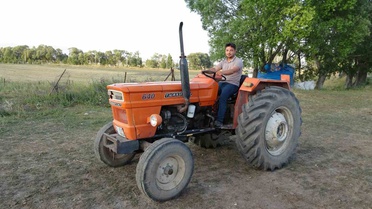 Traktör Yarışıyla İddia Çözüldü