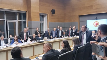 TBMM’de tansiyon yükseldi! “Adil olacaksınız” diyerek Başkanlık Divanı’na yürüdü