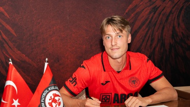 Arca Çorum FK, Karlsbakk'ı Transfer Etti