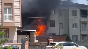 İnegöl'de Depo Yangını Paniğe Sebep Oldu