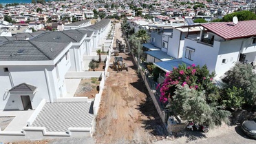 Didim Belediyesi Akbük’te yol yapım çalışmalarını genişletiyor