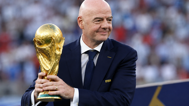 FIFA Başkanı Infantino'nun başı bu kez fena dertte: Genç bir çalışanla ilişki kurduğu iddia ediliyor