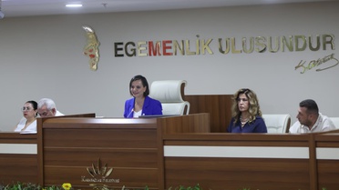 Karabağlar Meclisi'nde Yeni Dönem: Komisyonlar ve Grup Başkanları Belirlendi