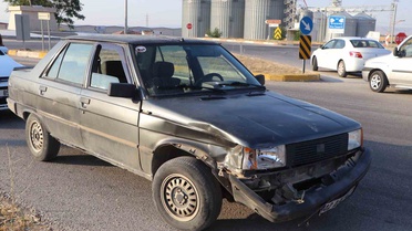 Karaman'da Motosiklet ve Otomobil Çarpıştı: 1 Yaralı