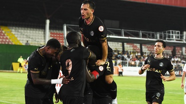 Manisa FK Deplasmanda Galip