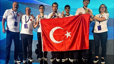 Türkiye Nükleer Bilim Olimpiyatı'nda Madalya Kazandı