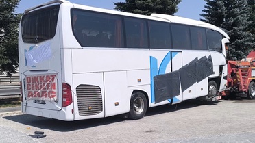 Afyonkarahisar'da Otobüs-Kamyonet Kazası! 1 Ölü, 15 Yaralı