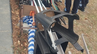 Erdek'te Zabıta Denetimi: Zincirli Şezlonglar Kaldırıldı