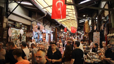 Bakırcılar Çarşısı'nda Sıcağa Rağmen Yoğunluk