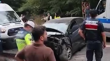 Kandıra'da Otomobil Kazası: 6 Yaralı