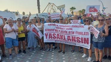 Mersin'de Plastik Atık İthalatına Karşı Eylem