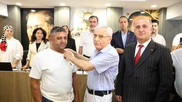CHP'li Meclis Üyesi AK Parti'ye Katıldı