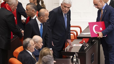 Bahçeli ile Dervişoğlu arasında soğuk rüzgarlar: Yan yana oturup tokalaşmadılar