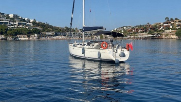 Bodrum'da 61 kaçak göçmen ve 5 organizatör yakalandı