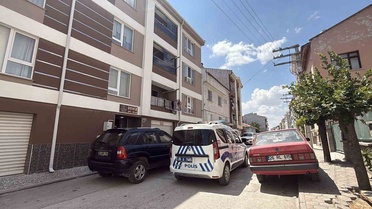 Eskişehir'de Pencere Düşmesi: Çocuk Hastaneye Kaldırıldı
