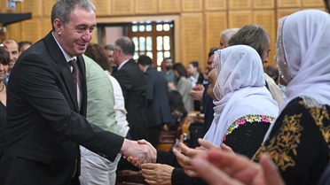 DEM Partili Tuncer Bakırhan Kürtçe özlü sözle 'Terörsüz Türkiye' yasasını anlattı