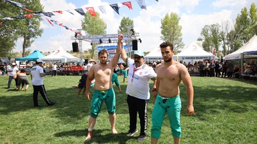 Dodurga'da İlk Karakucak Güreşleri