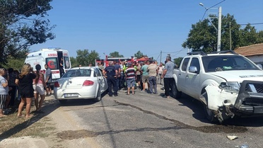 Enez'de Trafik Kazası: 3 Yaralı