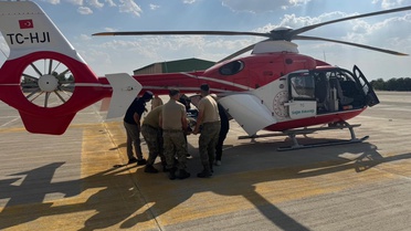 Beyin Kanaması Geçiren Kadın Helikopterle Kurtarıldı