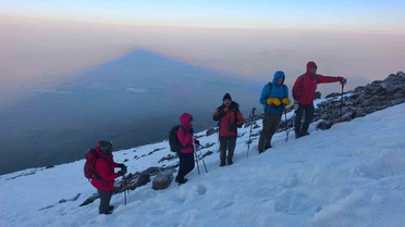Ağrı Dağı'na Sivas'tan Tırmanış