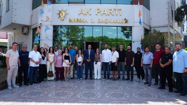 AK Parti 25. Yıl Dönümü Manisa'da Kutlandı