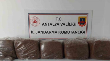 Antalya'da Kaçak Tütün Operasyonu