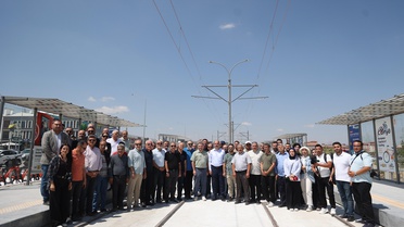 BAŞKAN ALTAY BASIN MENSUPLARIYLA BİRLİKTE RAYLI SİSTEM PROJELERİNİ İNCELEDİ