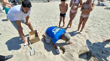 Kuşadası'nda Caretta Yumurtaları Koruma Altına Alındı