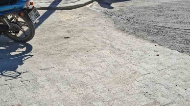 Denizli’de hareket halindeki otomobil alev aldı