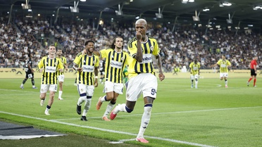 Fenerbahçe Şampiyonlar Ligi'nde Play-off'a Yükseldi