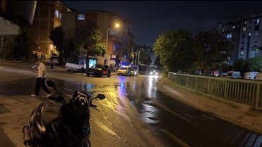 'Çöp atma' tartışması kanlı bitti: Kadının burnunu kırıp kardeşini bıçakladılar