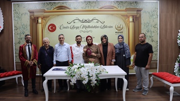 İşitme Engelli Çift Nikahlandı