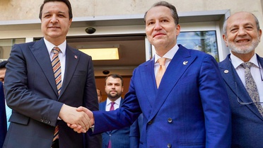Muhalefette yeni ittifak trafiği: Fatih Erbakan, Mahmut Arıkan'ı ziyaret etti