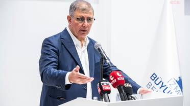 İZBB Başkanı Tugay geçtiğimiz günlerde ayrıldığı CHP WhatsApp grubuna yeniden eklendi