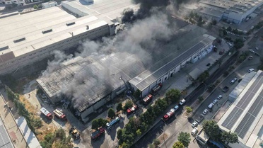 Gaziantep'teki tekstil fabrikası yangını kontrol altına alındı