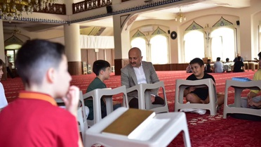 Vali Varol, Yaz Kur'an Kursunu Ziyaret Etti