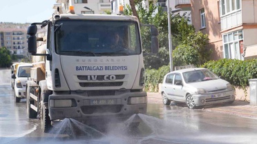 Battalgazi’de temizlik çalışmaları sürüyor
