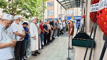 Eynesil'de boğulan genç toprağa verildi