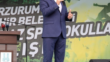 Başkan Sekmen: 'Gençliğe yapılan yatırım, geleceğe yapılan yatırımdır'