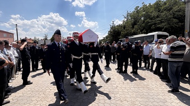Kıbrıs Gazisi Ali Hikmet Altan Toprağa Verildi