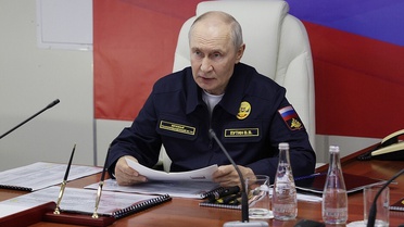 Putin, Varyag Kruvazörü'nde Batı'ya Uyardı